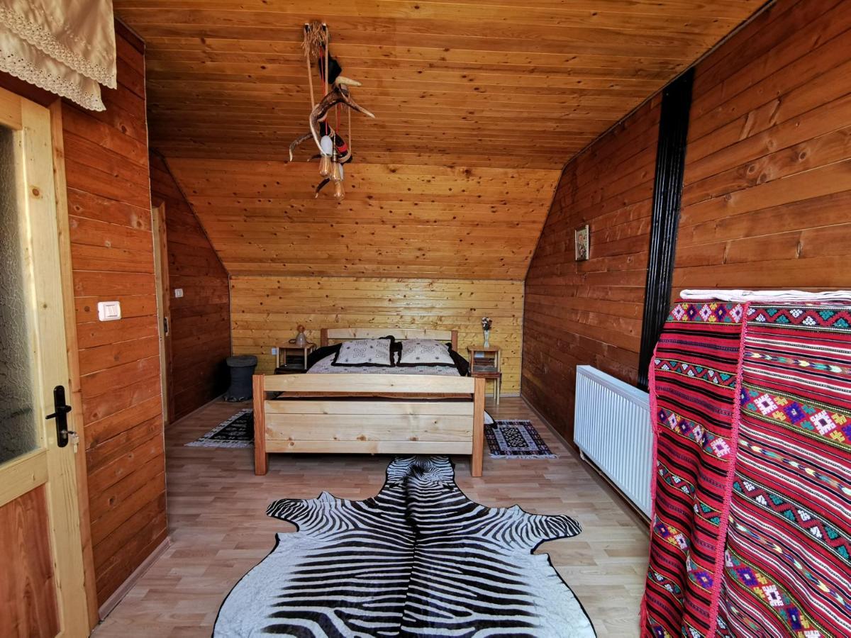 Vila Jugul Taranului Agropensiune Polovragi, Gorj Exteriér fotografie